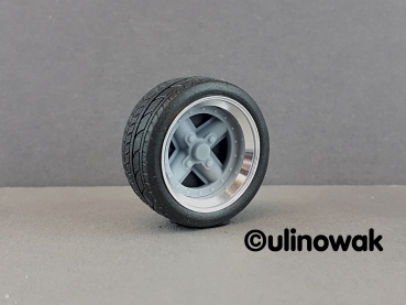 99615-13 13 inch universal wheel and tire set Speedline Racing design 1:18